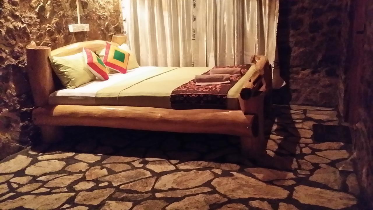 Lizard Safari Lodge อุดาวาลาเว ภายนอก รูปภาพ