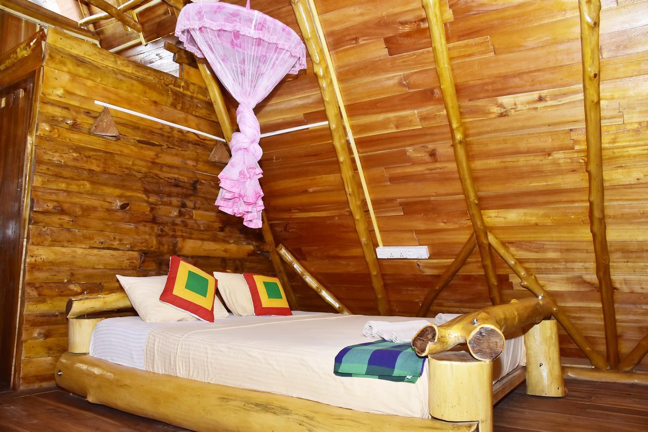 Lizard Safari Lodge อุดาวาลาเว ภายนอก รูปภาพ