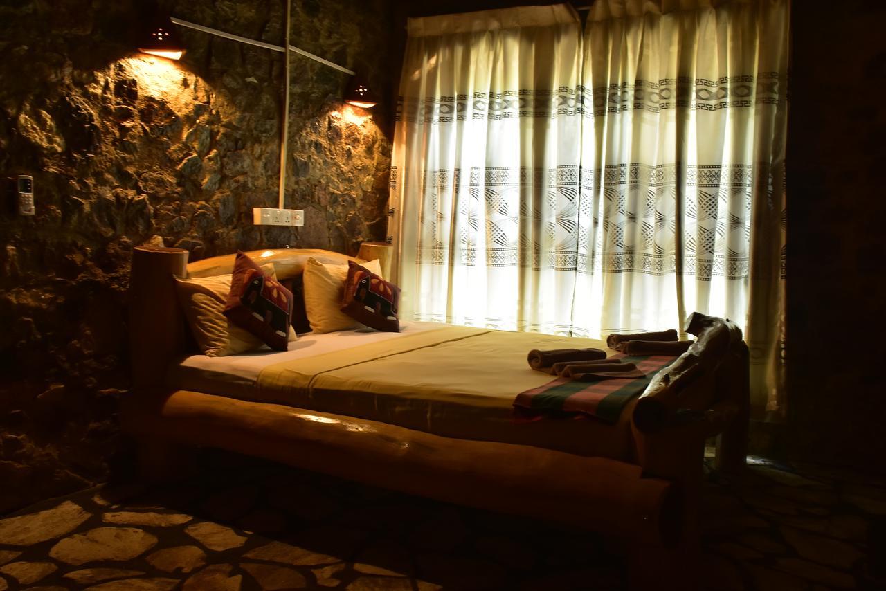 Lizard Safari Lodge อุดาวาลาเว ภายนอก รูปภาพ
